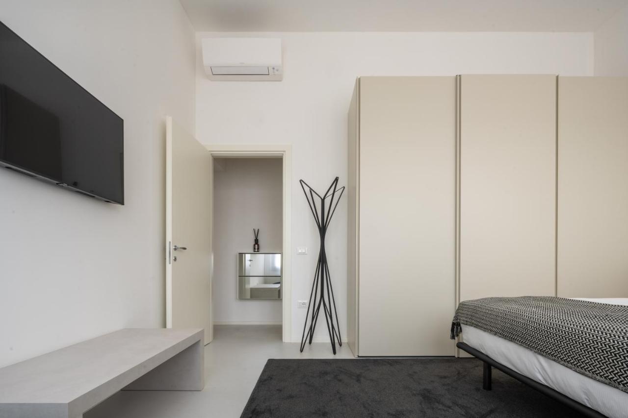 Design Apartment With Balcony On The Grand Canal R&R Венеция Екстериор снимка